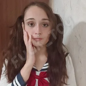 J07 - Schoolgirl Self-Slapping